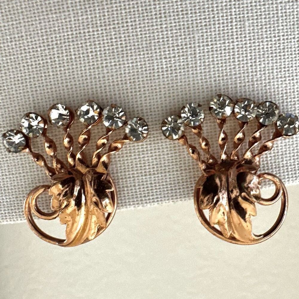 Leaf copper tone rhinestone screw on earrings